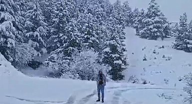 Isparta'da mayıs ayında kar bereketi kartpostallık görüntüler oluşturdu