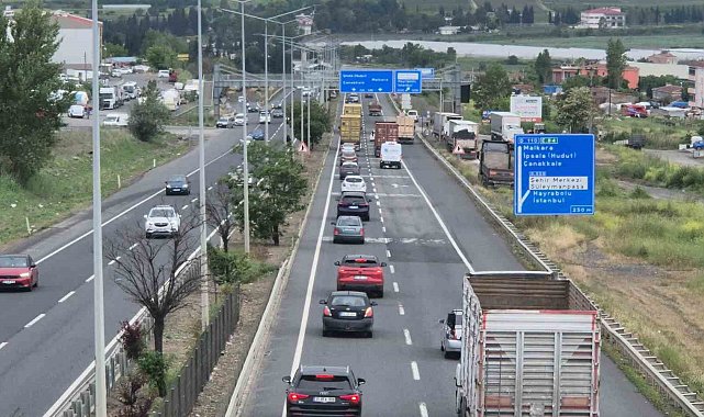 İstanbul-Tekirdağ yolunda bayram yoğunluğu