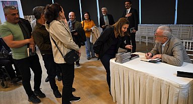İzmir Bornova'da şiir ve hakikat buluşması