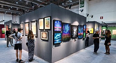 İzmir'de sanat buluşması başladı