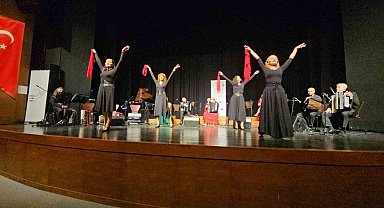 İzmirli sanatçı, uluslararası akordeon festivalinde jüri üyeliği yaptı