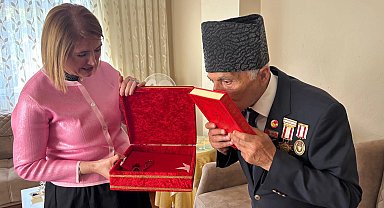 İzmit'te gazilere vefa ziyaretleri sürüyor