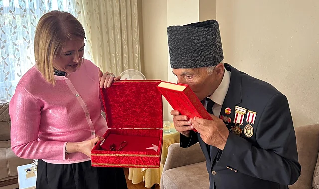 İzmit'te gazilere vefa ziyaretleri sürüyor