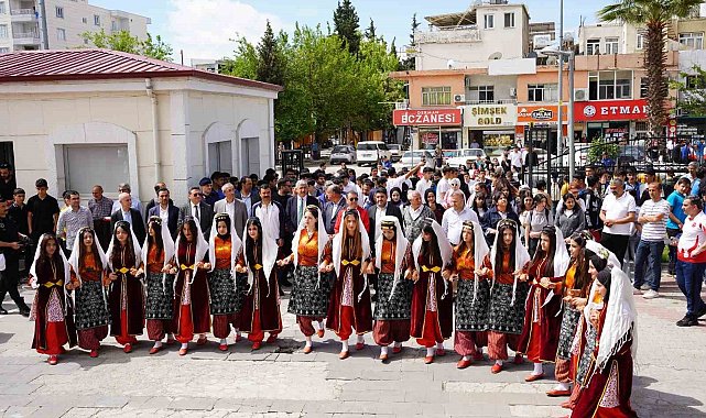 Kahta'da "Gençlik Haftası" yürüyüşü