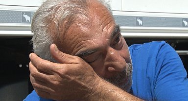 Kapıkule'de tır şoförleri gözyaşları içinde aileleriyle bayramlaştı
