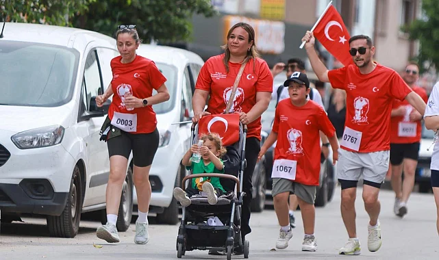 Karabağlar Ata'sı için koştu