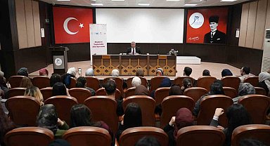 Karabük Üniversitesinde "Modern Dünyada Aile" konferansı düzenlendi