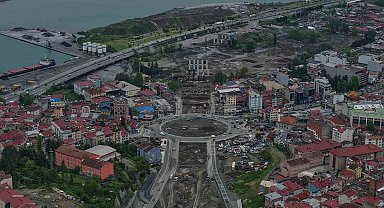 Karadeniz Sahil Yolu viyadüklerle Değirmendere Tüneli'ne bağlanıyor