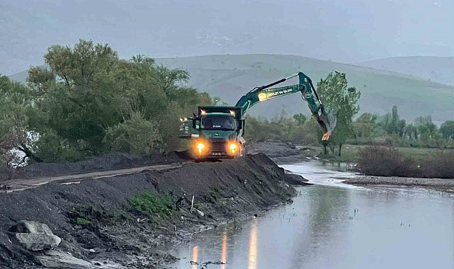 Karasu Nehri'nde sedde yükseltme çalışmaları sürüyor