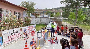 Karpuzlu'da öğrencilere trafik güvenliği eğitimi verildi