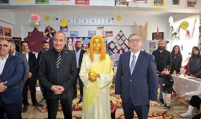 Kars'ta "7 bölge, Tek ruh" sergisi yoğun ilgi gördü