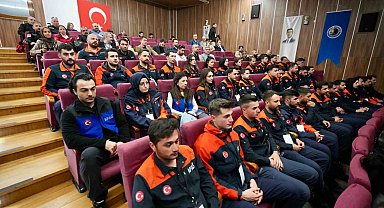 Kartal 'Tsunamiye Hazır Kent' sertifikası alan ikinci ilçe oldu