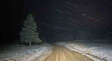 Kastamonu'nun yüksek kesimlerinde kar yağışı etkili oluyor