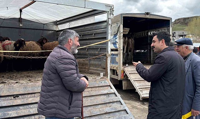 Kaymakam Tutal'dan Kurban Pazarı ziyareti