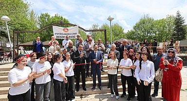 Kayseri Büyükşehir Huzurevi'nde iki kuşak sanatla buluştu
