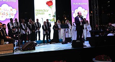 Kayseri Talas'ta Çiçek Festivali'ne muhteşem final