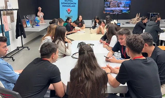 Kayseri'de "Dijital Dönüşümün Mimarları"na dev destek