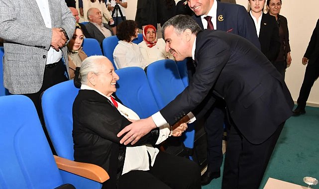 Kazım Karabekir'in kızı Gümüşhane'de gençlerle buluştu