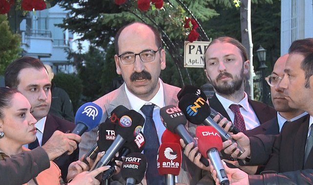 Kılıçdaroğlu'nun basın danışmanı: "Kılıçdaroğlu, en uygun zamanda partiyi kurultaya götürmekle ilgili niyetini Özel'e iletti"