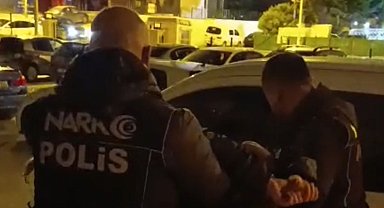 Kırmızı bültenle aranan uyuşturucu baronu Mersin'de yakalandı
