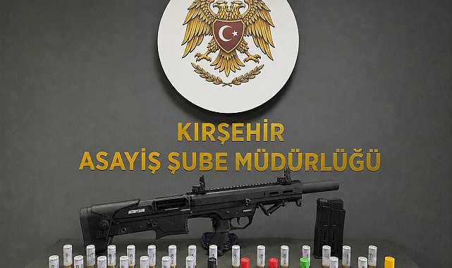 Kırşehir'de 2 ruhsatsız av tüfeği ele geçirildi