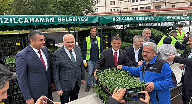 Kızılcahamam'da üreticilere 1 milyon 748 bin sebze fidesi dağıtıldı
