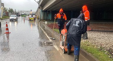 Kocaeli A Takımı hayatı kolaylaştırmayı sürdürüyor