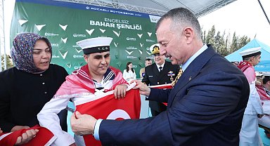 Kocaeli'de vatan aşkıyla, çakı gibi asker oldular