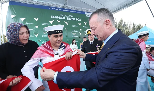 Kocaeli'de vatan aşkıyla, çakı gibi asker oldular