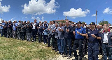 Kofçaz'da yağmur ve şükür duası