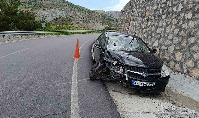 Kontrolden çıkan araç bariyerlere çarptı: 1 yaralı