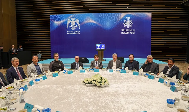 Konya Selçuklu Belediyesi'nden anlamlı veda programı