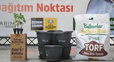 Konya'da bostan setleri dağıtılıyor