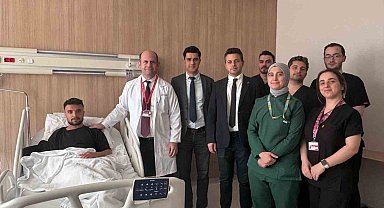 Kopan sinirler bacağından alınan nakille onarıldı: Genç hastaya ikinci şans