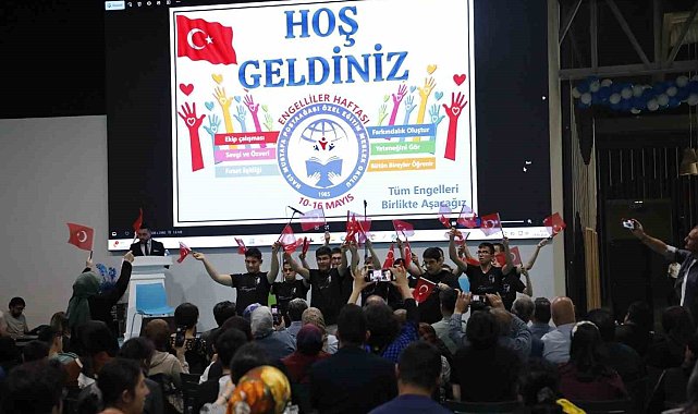 KUMSmall'da engeller değil yetenekler sahnedeydi