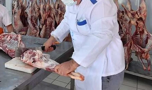 Kurban kesimini işi bilen kasaplar yapmalı!