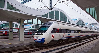 Kurban'da tren seferlerine ek kapasite