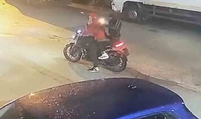 Kurşunlama olayı güvenlik kamerasına yansıdı