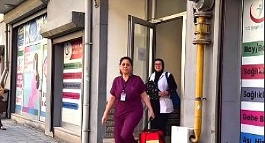 Kütahya'da "Her Gebeye Bir Ebe" programıyla evde sağlık hizmeti