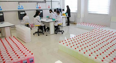 Maarifin Kalbinde Marifetli Gençlik" etkinliklerinde Ağrılı öğrenciler üretime katılıyor