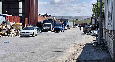 Makineye ayakları sıkışan işçi ağır yaralandı