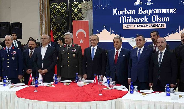 Malatya'da resmi bayramlaşma töreni düzenlendi