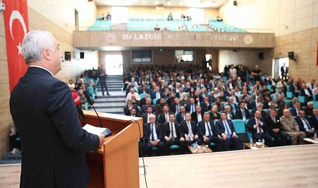 Malazgirt'te "Kapı, Fetih ve Kök: Hafıza Mekanları" sempozyumu düzenlendi