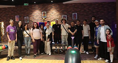 Maltepeli gençler bowling turnuvasıyla eğlendi