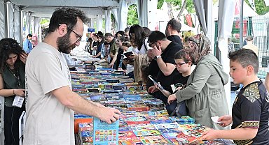 Manisa Kitap Fuarı'nda edebiyat şöleni