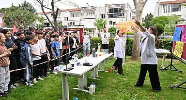 Manisalı öğrenciler 'Bahar' ile geleceğe çiçek açtı