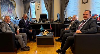 Memduh Büyükkılıç'tan TÜRKSOY'a ziyaret