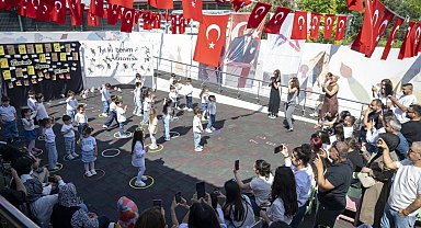 Mersin'de 'Anneler Günü' çocukların kahkahalarıyla kutlandı