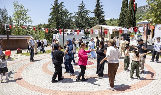 Mersin'de çölyaklı bireyler farkındalık etkinliğinde buluştu