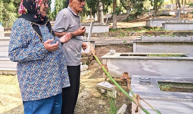 Mezarlıklarda duygu seli